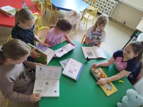 Muminki w świetlicy